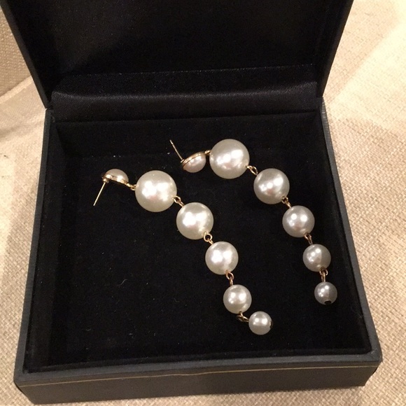 NEW Bride’s Natural white pearl drop earrings - Picture 2 of 3